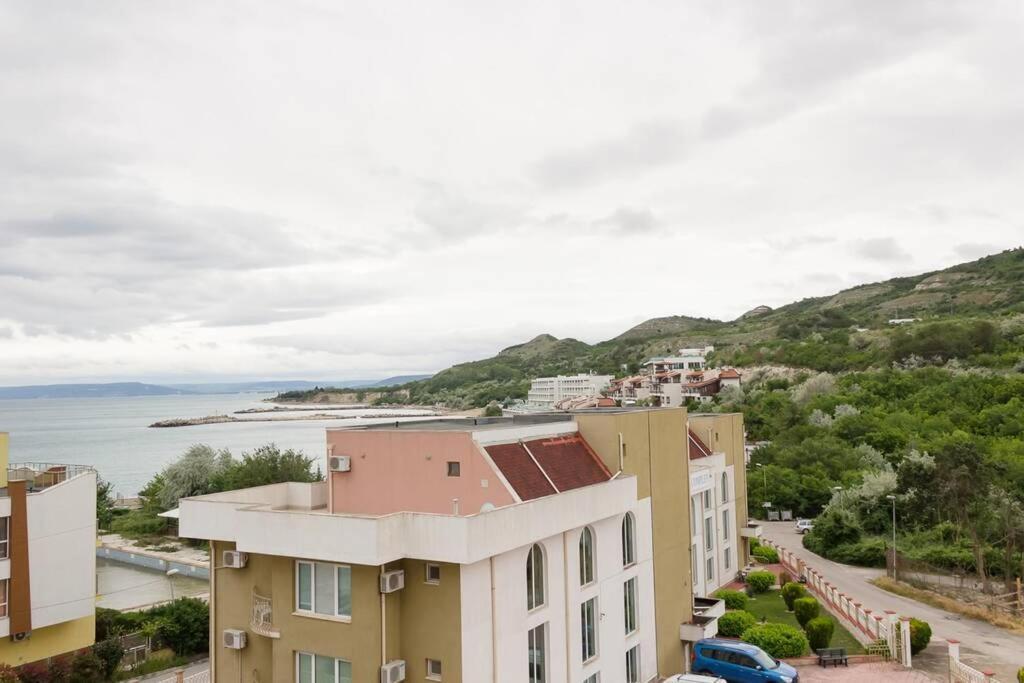 Perfect Summer Vacation Rental - One-Bedroom Flat By Flat Mаnager Топола Экстерьер фото