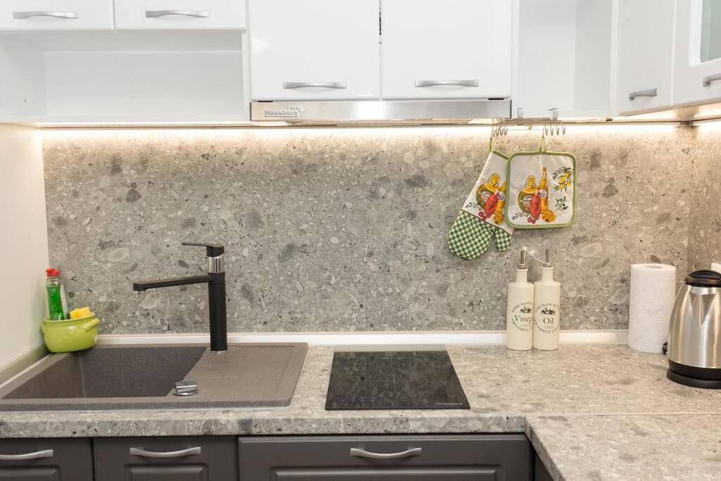 Perfect Summer Vacation Rental - One-Bedroom Flat By Flat Mаnager Топола Экстерьер фото