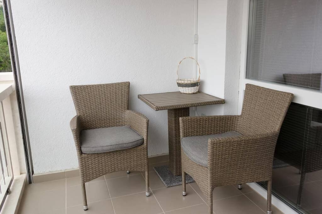 Perfect Summer Vacation Rental - One-Bedroom Flat By Flat Mаnager Топола Экстерьер фото